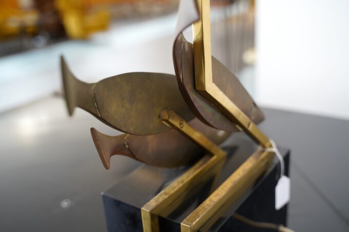 Midcentury Italian brass table lamp by Pragos. 1970s