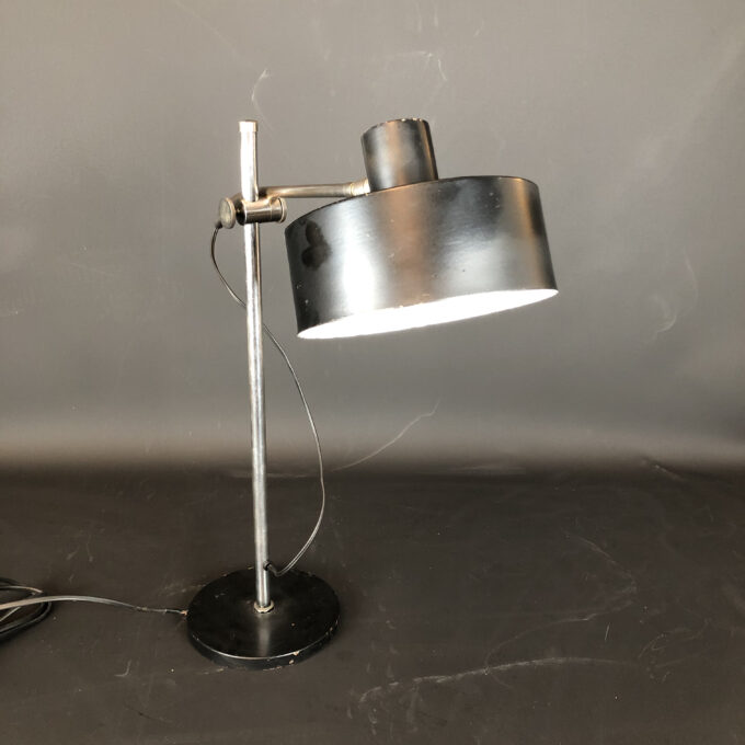 Vintage Italian metal and nickeled brass table lamp from 50s