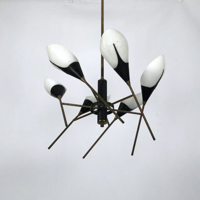 Stilnovo, Mid-century Italian brass chandelier from 1950s