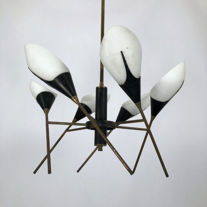 Stilnovo, Mid-century Italian brass chandelier from 1950s