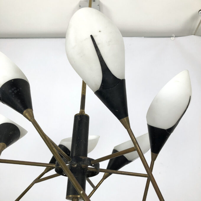 Stilnovo, Mid-century Italian brass chandelier from 1950s