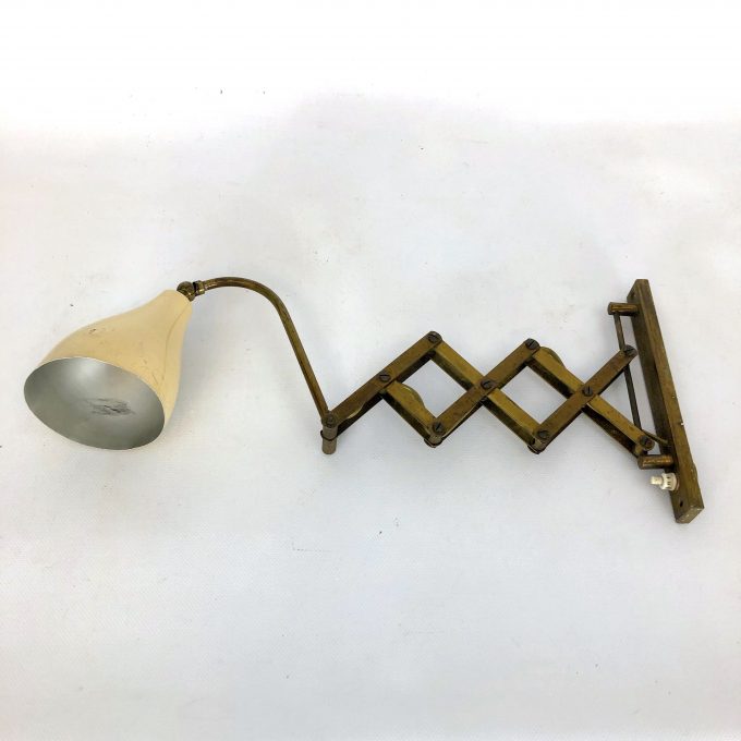 Stilnovo style, Mid-century brass scissor wall lamp from 50s