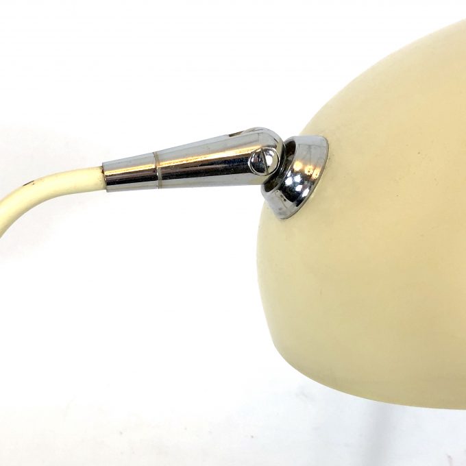 Stilnovo, Mid-century lacquer and chrome articulated desk lamp
