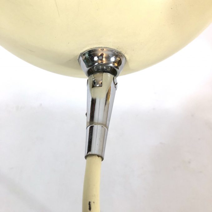 Stilnovo, Mid-century lacquer and chrome articulated desk lamp