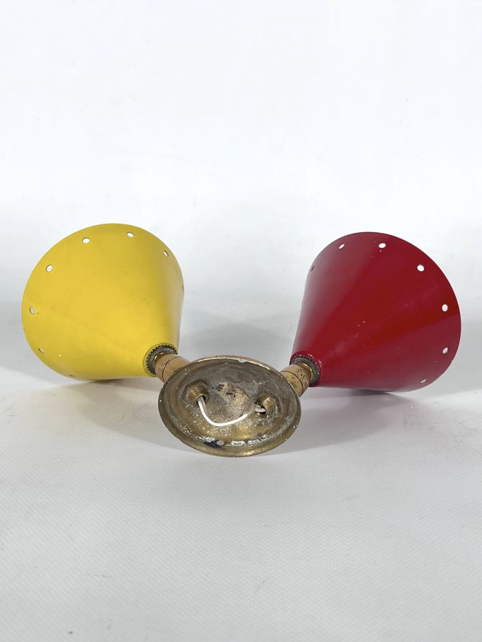 Vintage Italian single brass double cones wall lamp from 50s