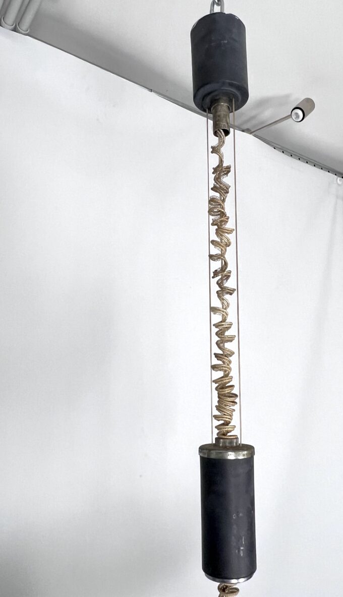 Vintage Italian adjustable chandelier by Reggiani. Italy 1960s