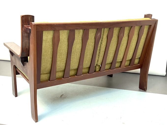 Mid-Century Set of four armchairs and a sofa in wood and green fabric. Italy 1960s