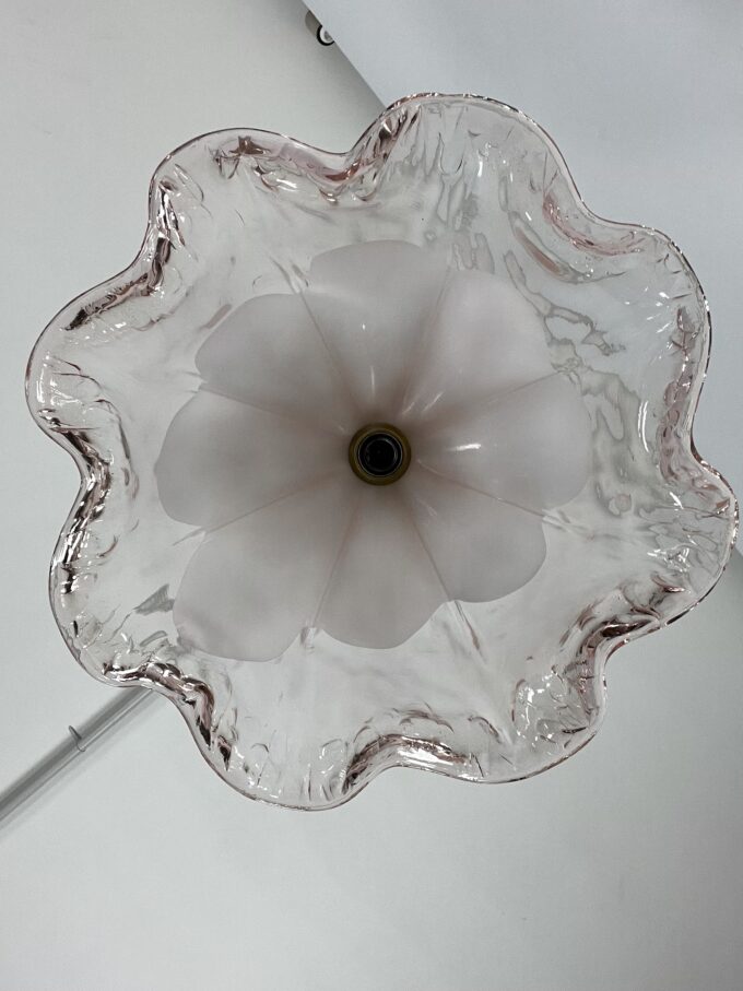 La Murrina chandelier in pink and white Murano glass. Italy 1970s