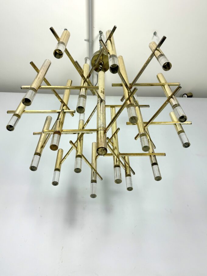 Sciolari 15 lights slight gilded chrome and perspex Chandelier model Ice, Italy 60s