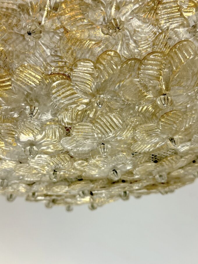 Seguso, pair od large Mid-century Gold Murano glass flowers ceiling lamps. Italy 1940s