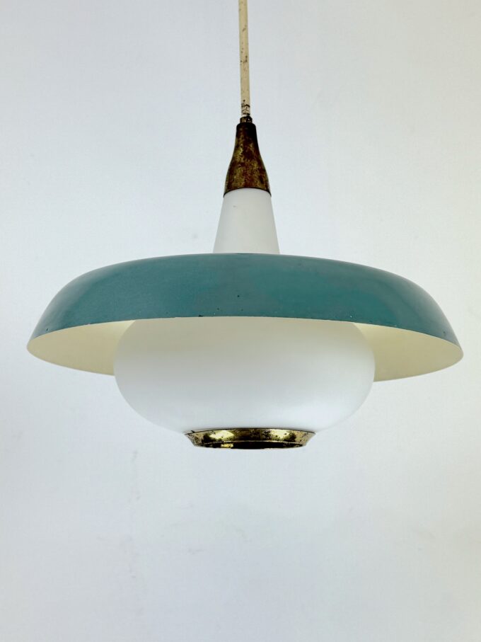 Stilnovo, MId-century brass, opaline glass and lacquer chandelier. Italy 1950s