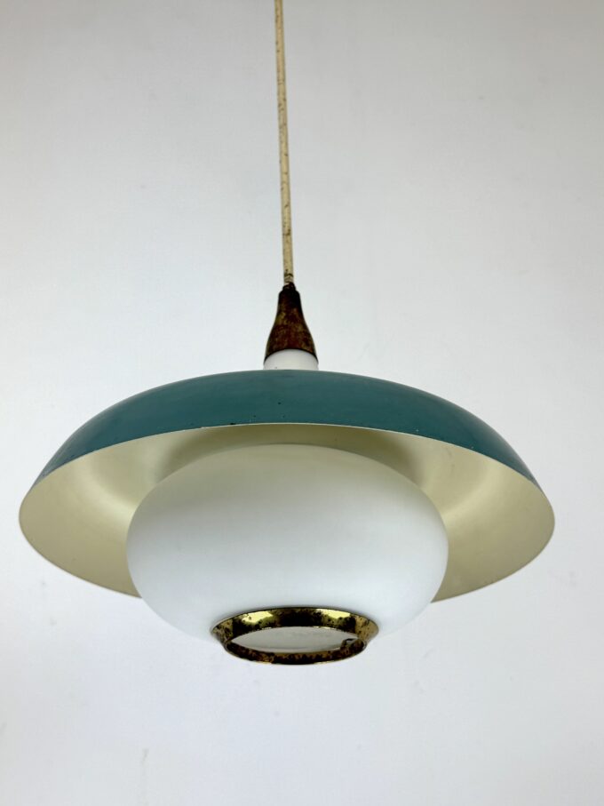 Stilnovo, MId-century brass, opaline glass and lacquer chandelier. Italy 1950s