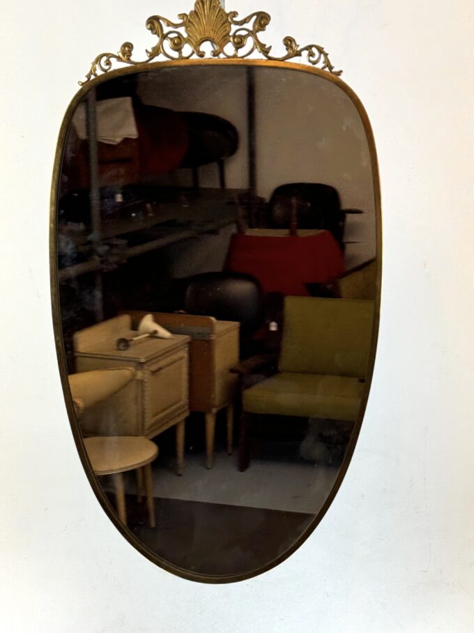 Gio Ponti style, Mid-Century mirror in brass. Italy 1950s