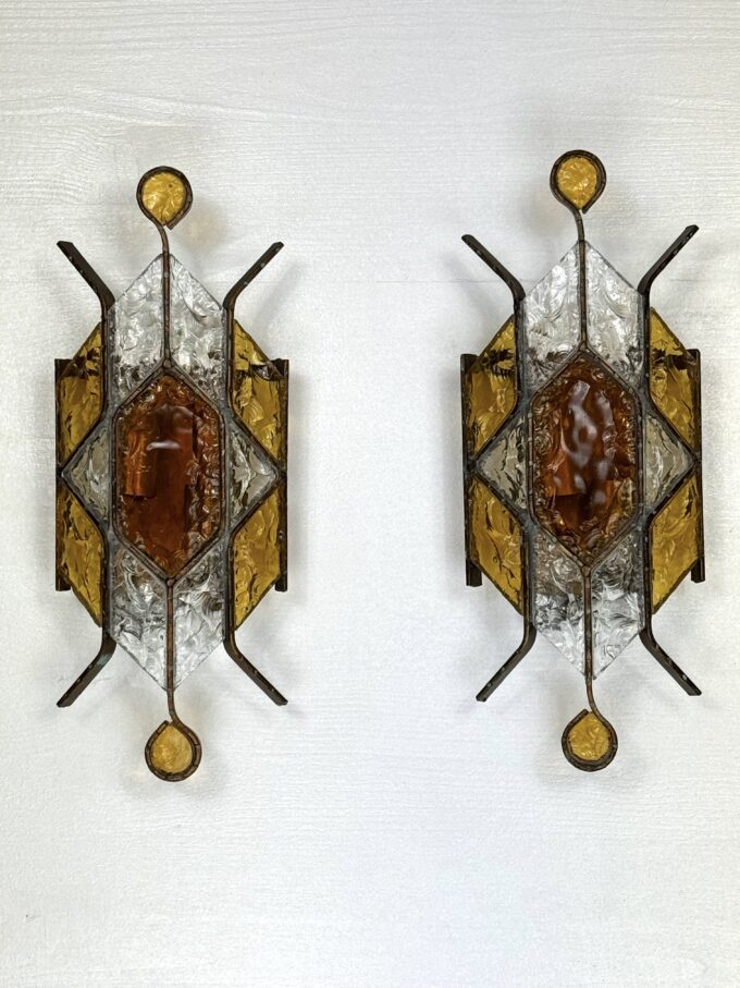 Pair of brutalist murano glass sconces by Poliarte. Italy 1970s.