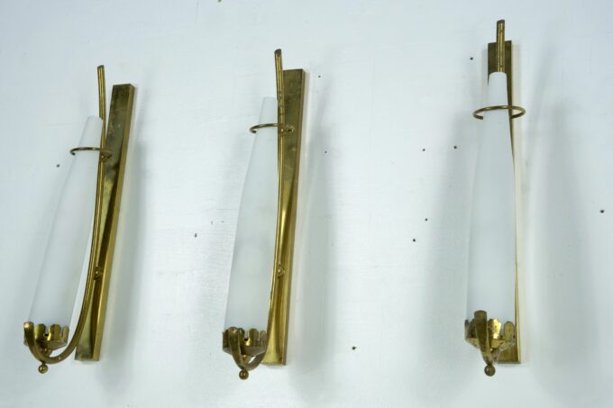 Set of three sconces in brass and triplex opaline glass in Arredoluce manner. Italy 1950s