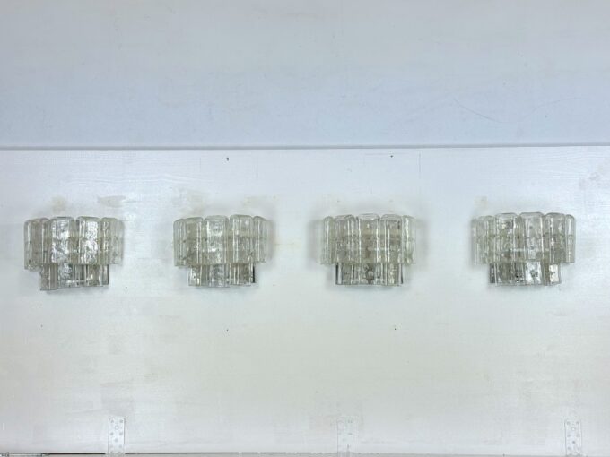 Vistosi manner, set of four clear murano glass elements sconces. Italy 1970s