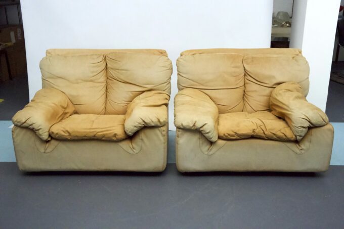 Vintage pair of leather armchairs by Ammannati and Vitelli for Brunati, Italy 1970s.