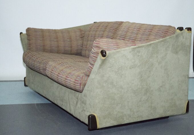Rare Italian love seat, model Violoncello, designed by Piero De Martini for Cassina, Italy, 1970s.