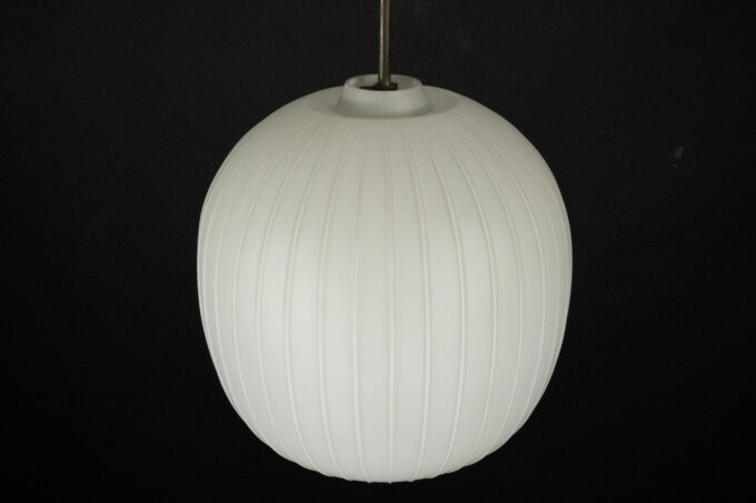 Mid-Century Italian pendant light in the style of Arredoluce Monza. Italy 1950s