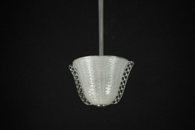 Rare Art Deco Ercole Barovier chandelier in Pulegoso Murano glass. Italy 1940s