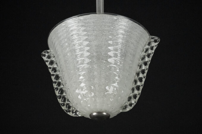 Rare Art Deco Ercole Barovier chandelier in Pulegoso Murano glass. Italy 1940s