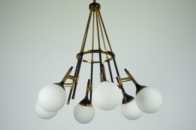 Rare 1950s Stilnovo Chandelier with Opaline Glass Globes. Italy